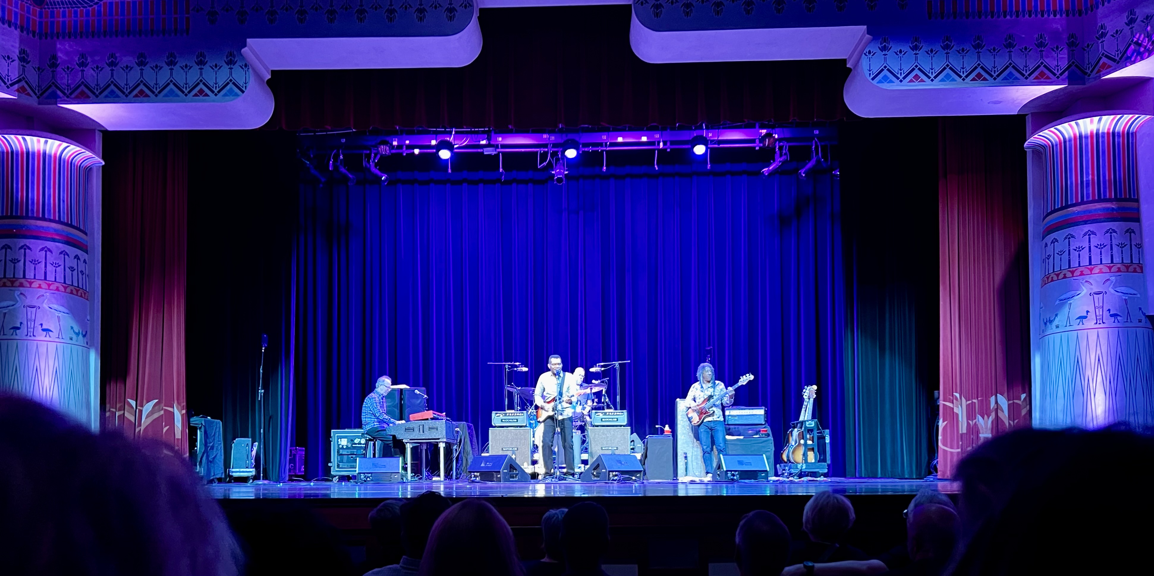 RobertCrayBand2024-08-23LincolnTheatreColumbusOH (2).jpg